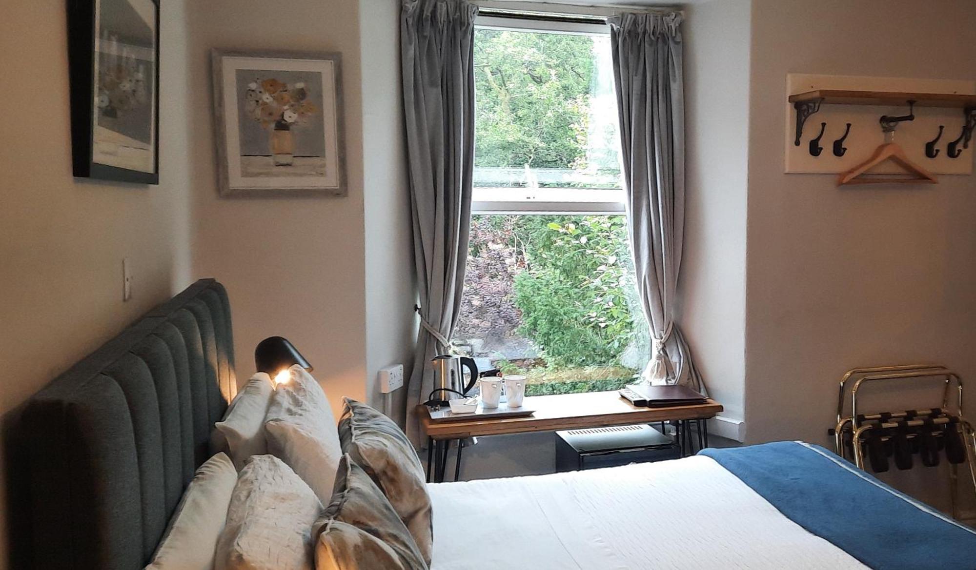 Rocklea Guest House Windermere Bagian luar foto