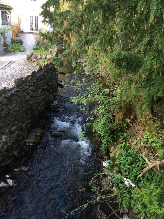 Rocklea Guest House Windermere Bagian luar foto